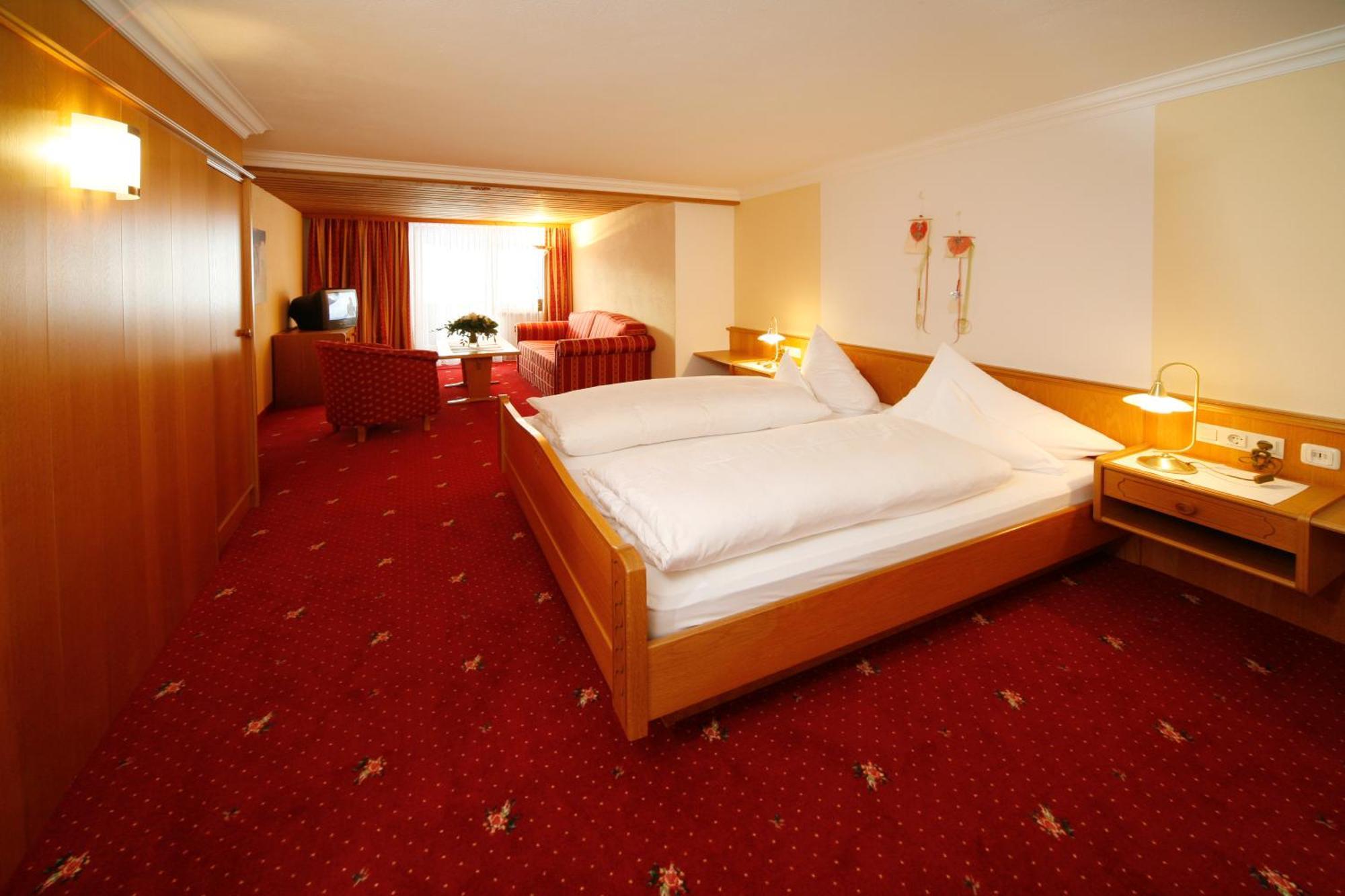 Hotel Restaurant Formarin Oberlech Rom bilde