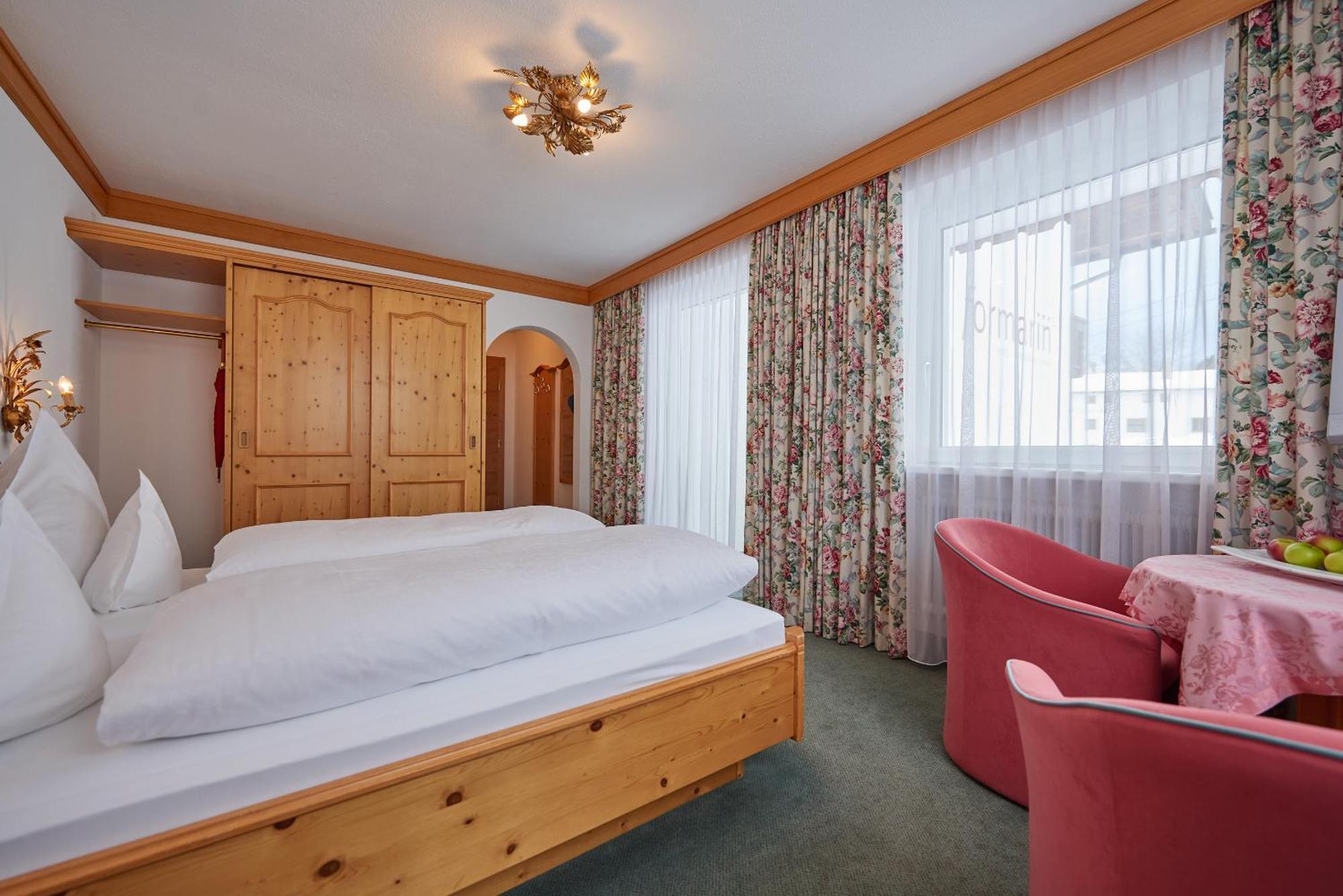 Hotel Restaurant Formarin Oberlech Rom bilde